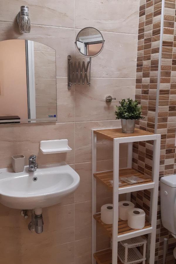 Appartamento Apartament Adict Sozopol Esterno foto