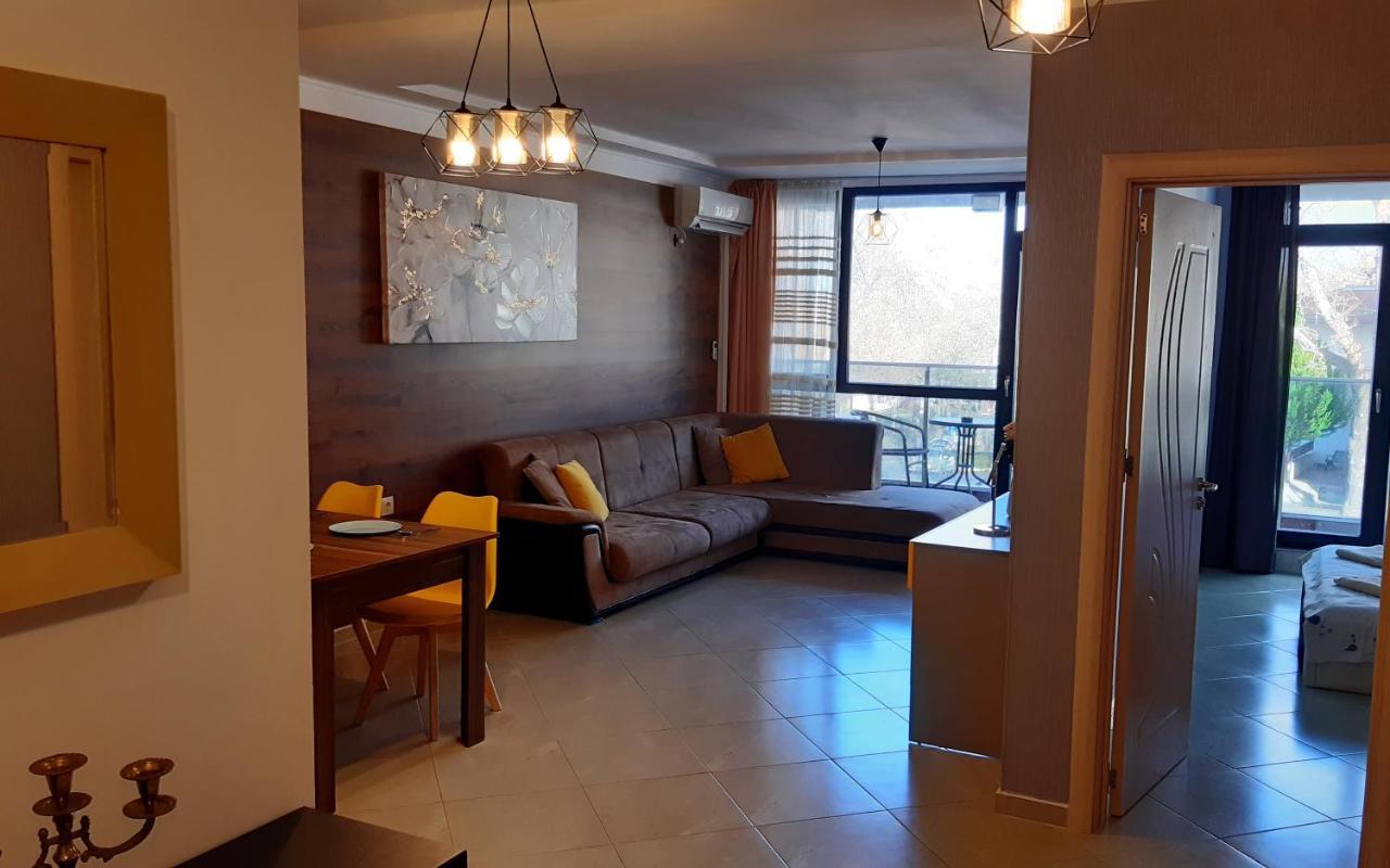 Appartamento Apartament Adict Sozopol Esterno foto